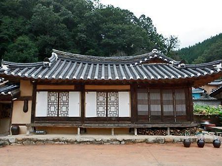 Chalbanggong Jongtaek Hotel Cheongsong Exterior photo
